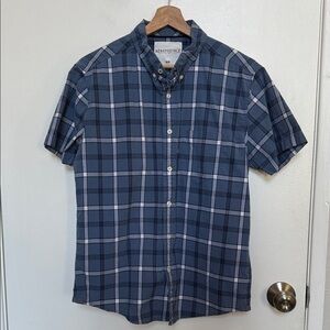 Aeropostale Navy and Gray/white Plaid Men’s M Button Down Shirt